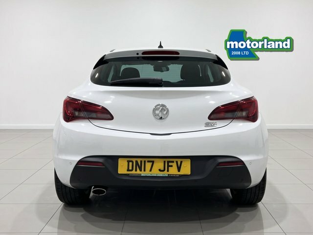 Vauxhall Astra GTC Turbo Sri Coupe White #5