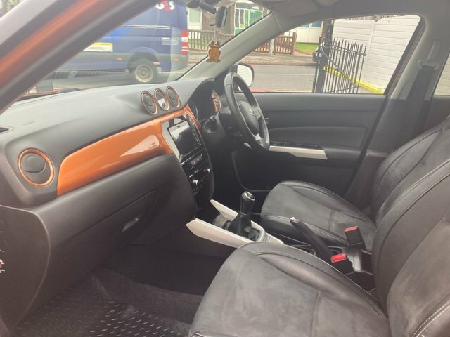 Suzuki Vitara Sz5 Suv Orange #2