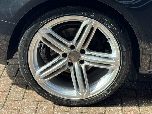 Audi A5 Hatchback 2.0 Black #38