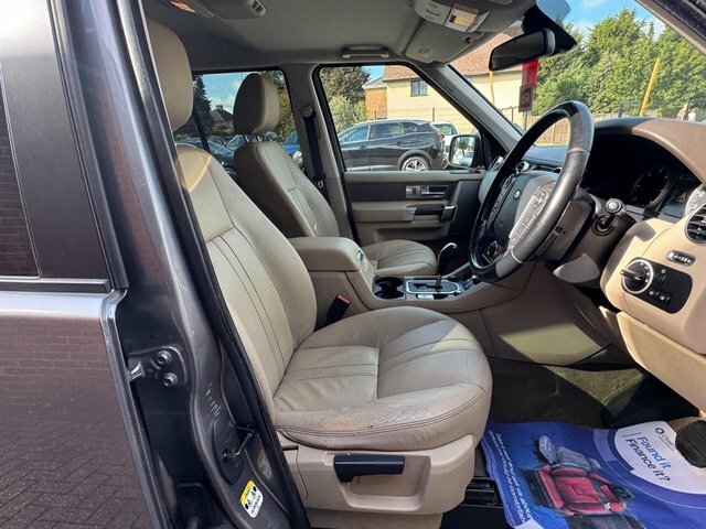 Land Rover Discovery 4 4 3.0 Black #10