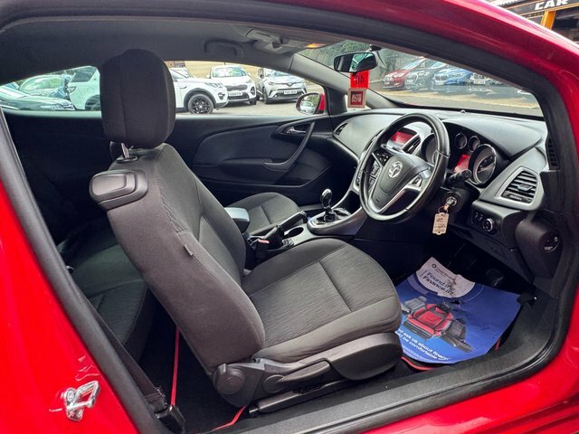 Vauxhall Astra GTC Gtc Black #11