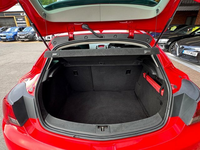 Vauxhall Astra GTC Gtc Black #9