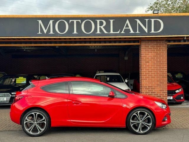 Vauxhall Astra GTC 2015 2.0 Cdti Limited Edition Euro 5 Ss Red #5