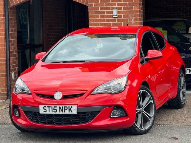 Vauxhall Astra GTC 2015 2.0 Cdti Limited Edition Euro 5 Ss Red #2