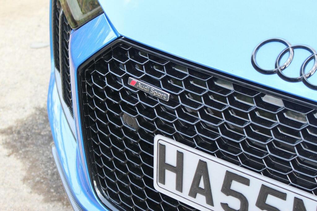 Audi R8 Plus Yellow #34