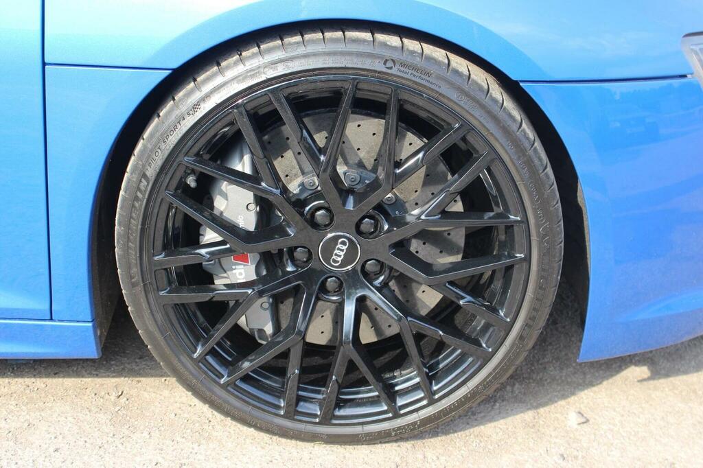 Audi R8 Plus Yellow #81