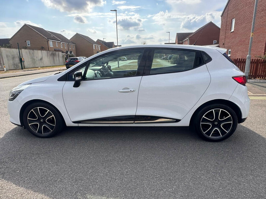 Renault Clio Clio Hatchback SD15HHS White #3