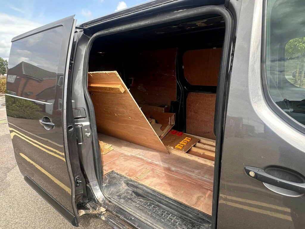 Peugeot Expert Panel Van Silver #13