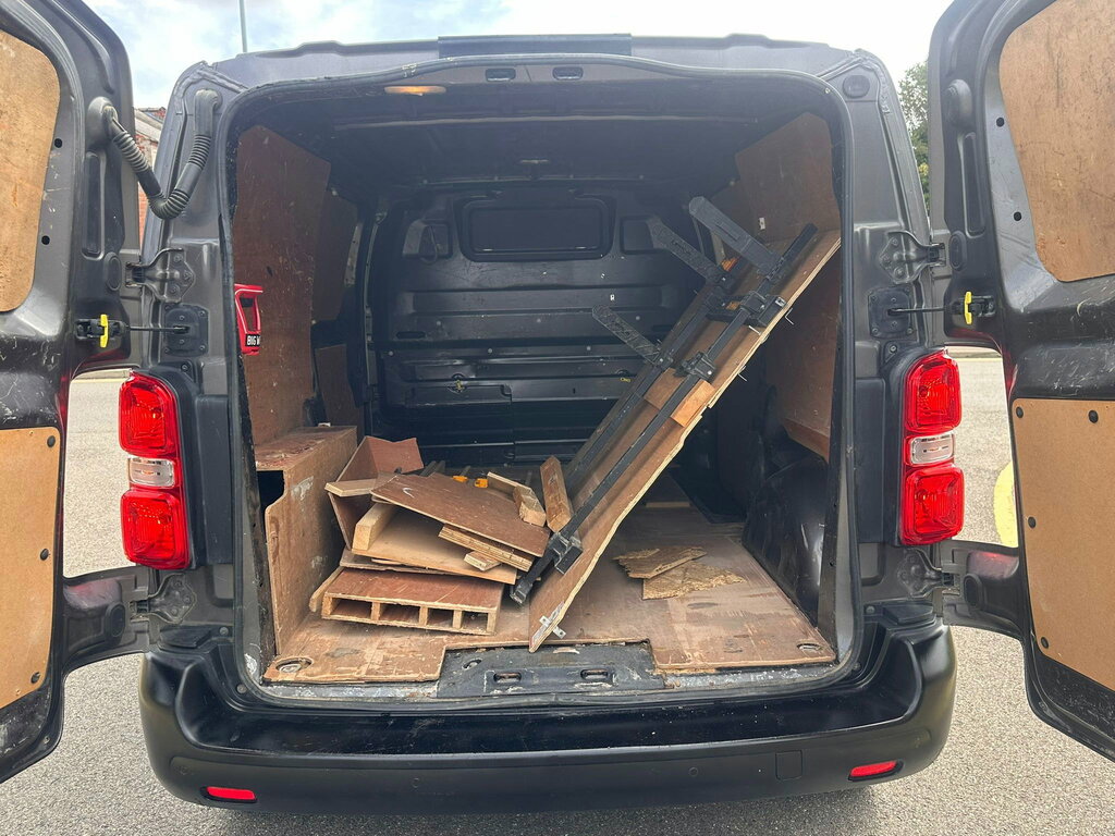 Peugeot Expert Panel Van Silver #12