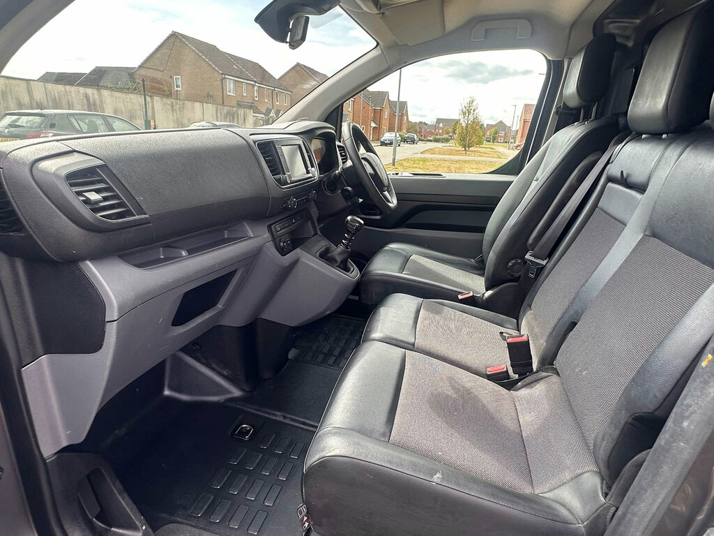 Peugeot Expert Panel Van Silver #15
