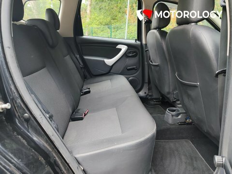 Dacia Duster Access White #15