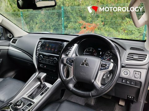 Mitsubishi Shogun Sport 2.4D 4 Suv Black #3