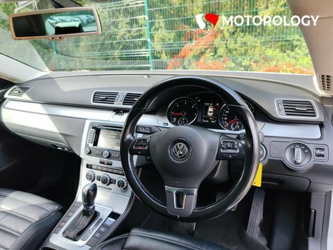 Volkswagen CC 2.0 Tdi Bluemotion White #3