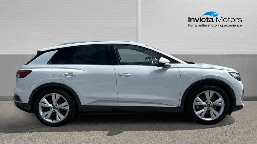 Audi Q4 E Tron S Line ND73GWK White #2