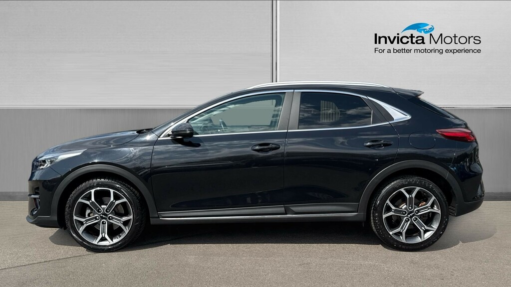Kia Xceed 3 Black #6