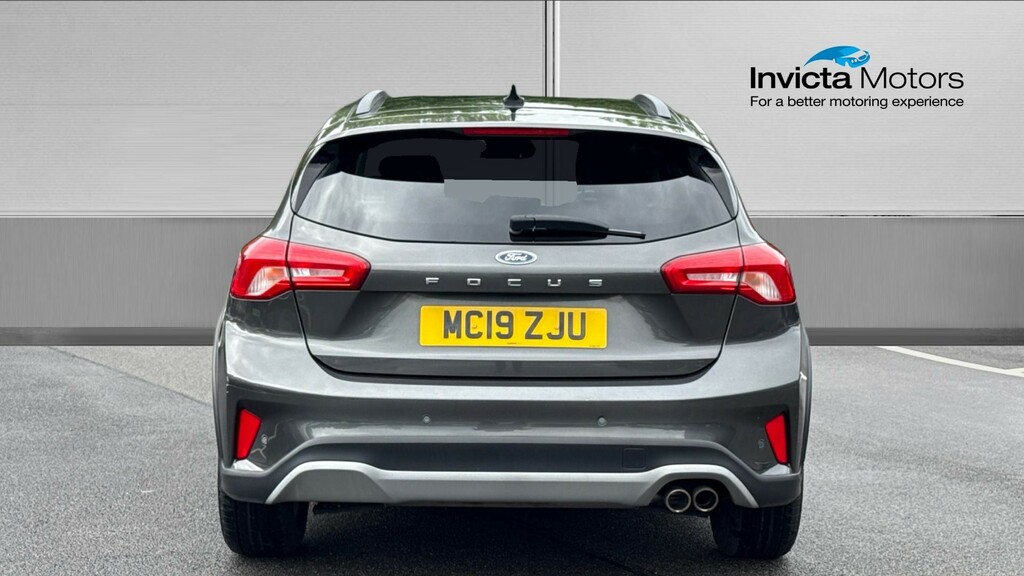 Ford Focus Active Grey #4