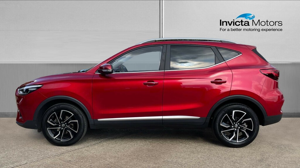 MG ZS Exclusive Red #6