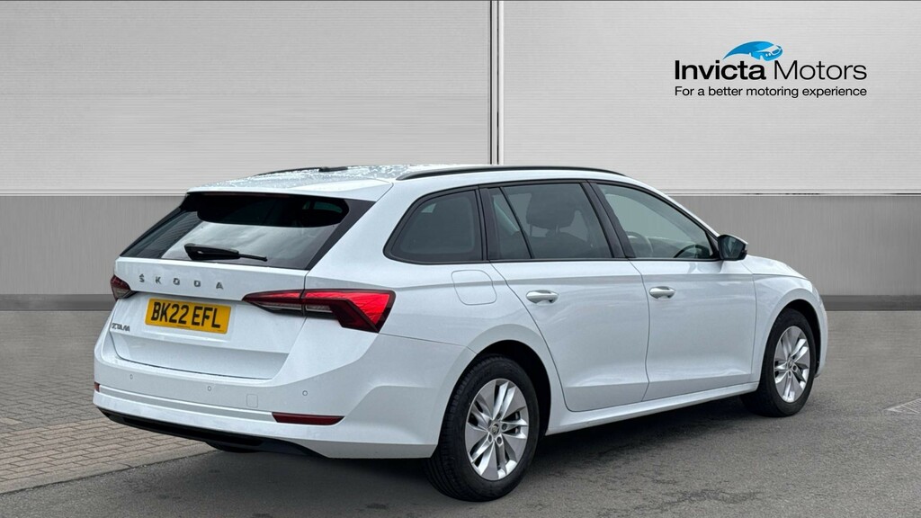 Skoda Octavia Se Technology BK22EFL White #3