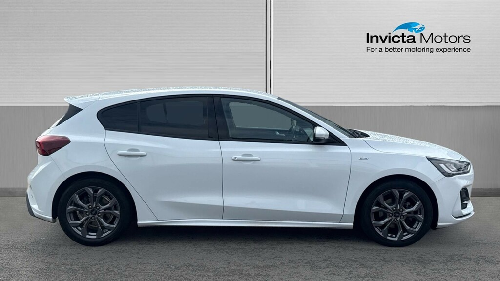 Ford Focus St BW23YWT White #2