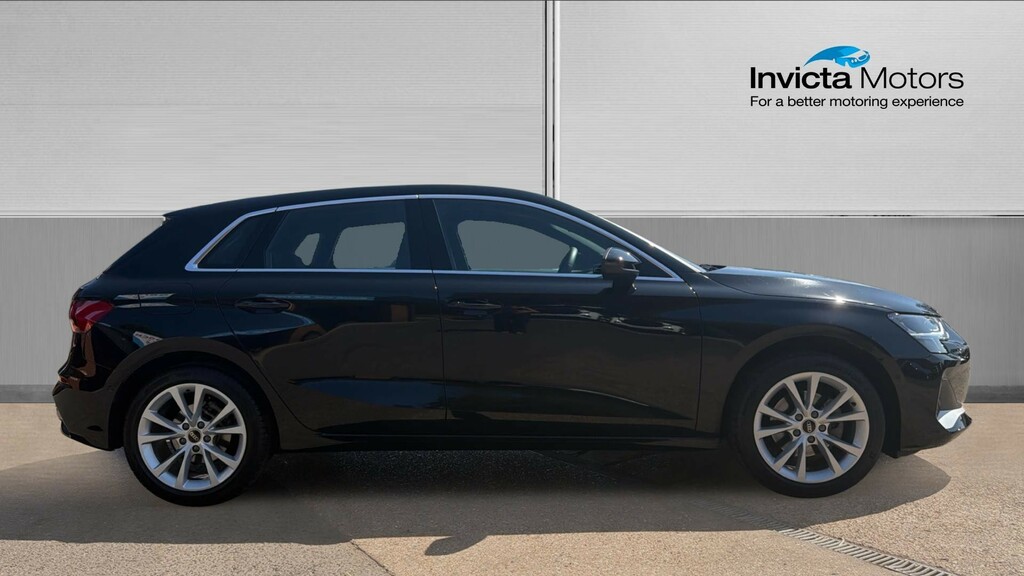 Audi A3 30 Tfsi 1.5 Sport LM74UFC Black #2