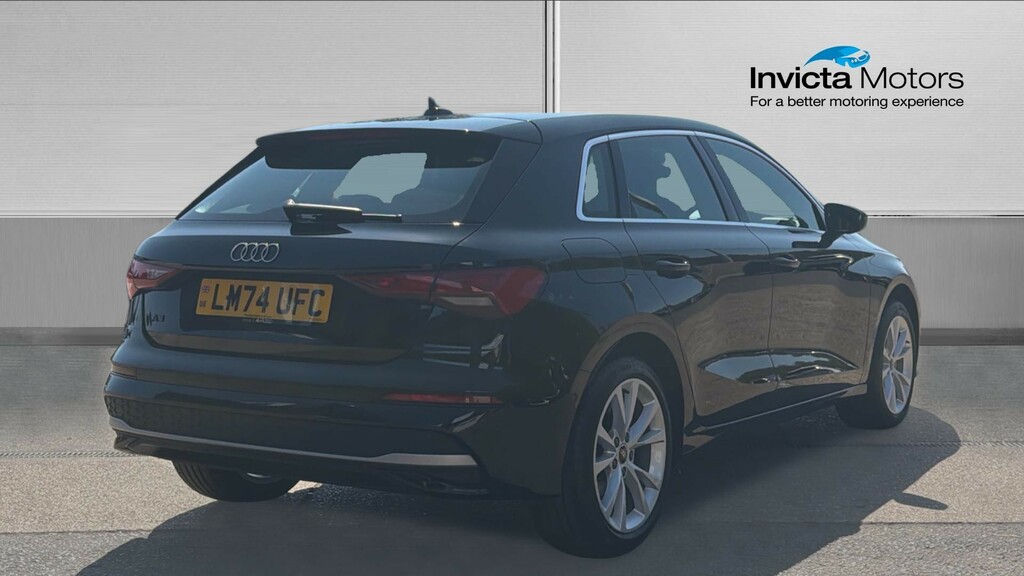 Audi A3 30 Tfsi 1.5 Sport LM74UFC Black #3