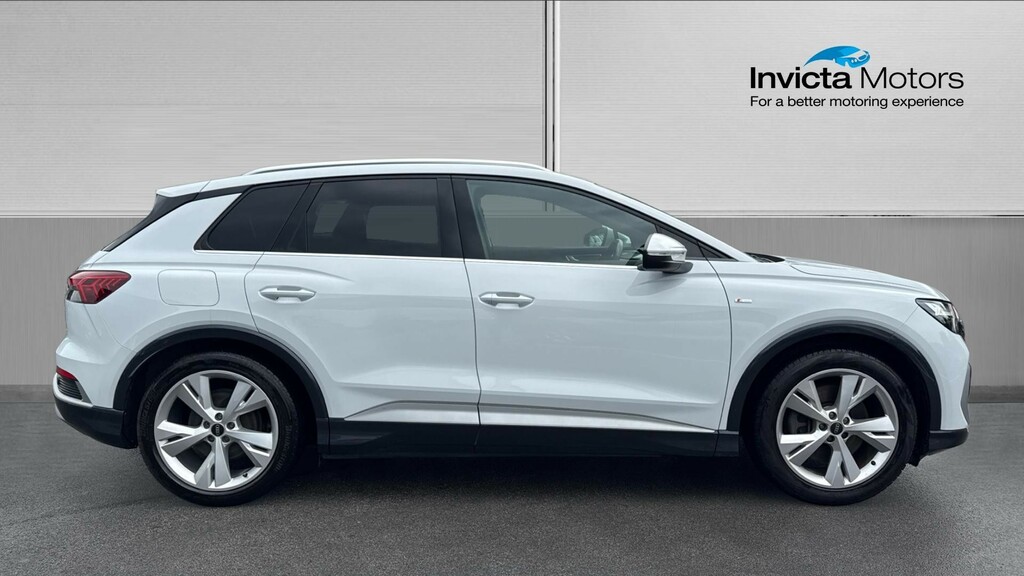 Audi Q4 E Tron S Line NA73BNF White #2
