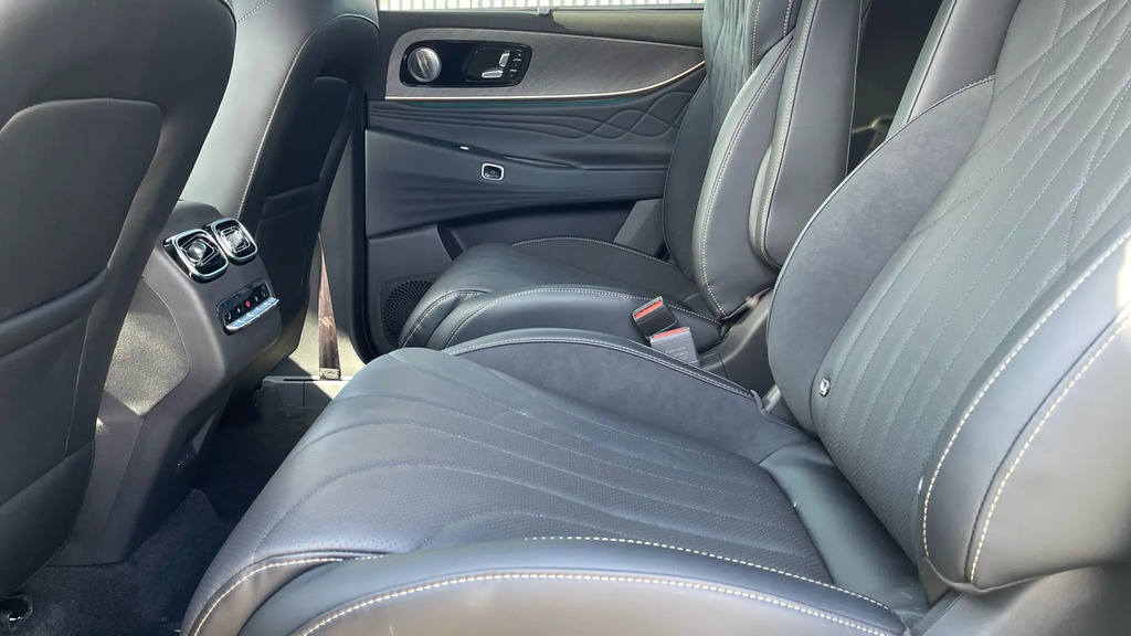 JAECOO 5 Petrol Luxury Black #14