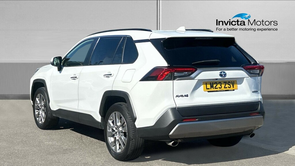 Toyota Rav 4 Excel White #5