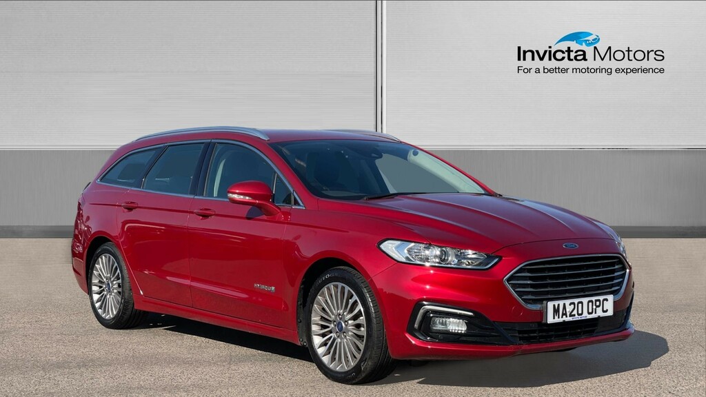 Ford Mondeo Titanium Edition Red