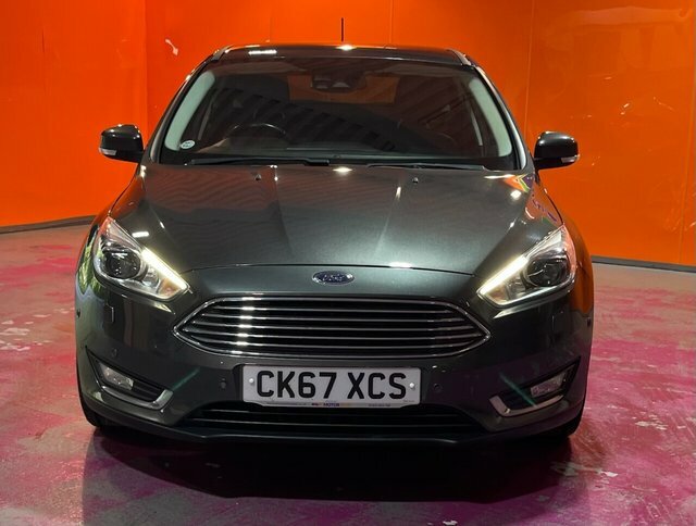 Ford Focus 1.0T Ecoboost Titanium X Hatchback CK67XCS Grey #6