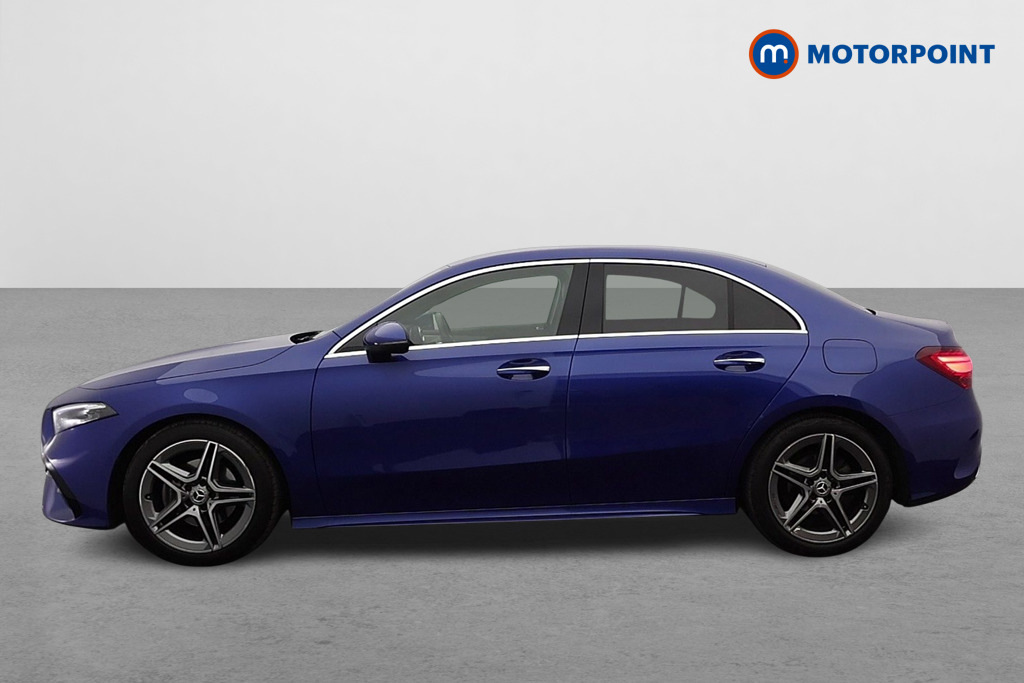 Mercedes-Benz A Class A180 Amg Line Executive KU24NPC Blue #4