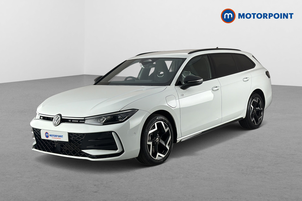 Volkswagen Passat 1.5 Tsi Ehybrid R-line Dsg White #3