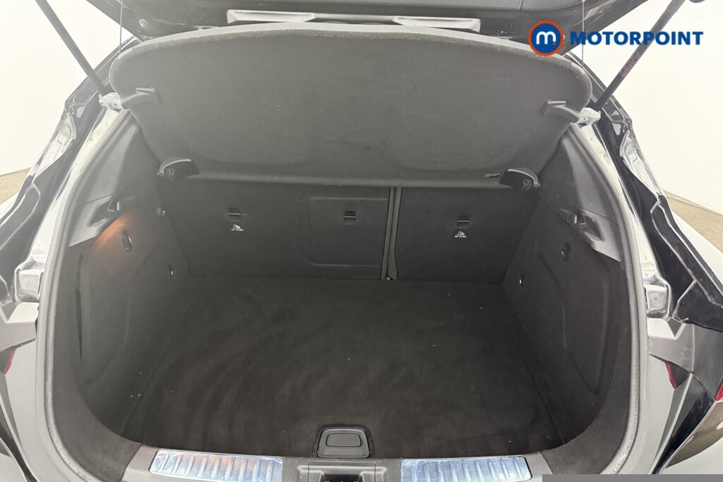 Infiniti Q30 Hatchback Black #19