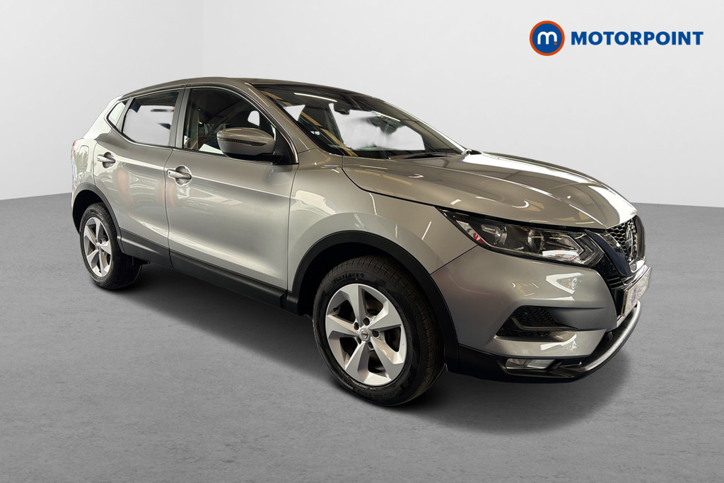 Nissan Qashqai 1.3 Dig-t Acenta Premium Silver