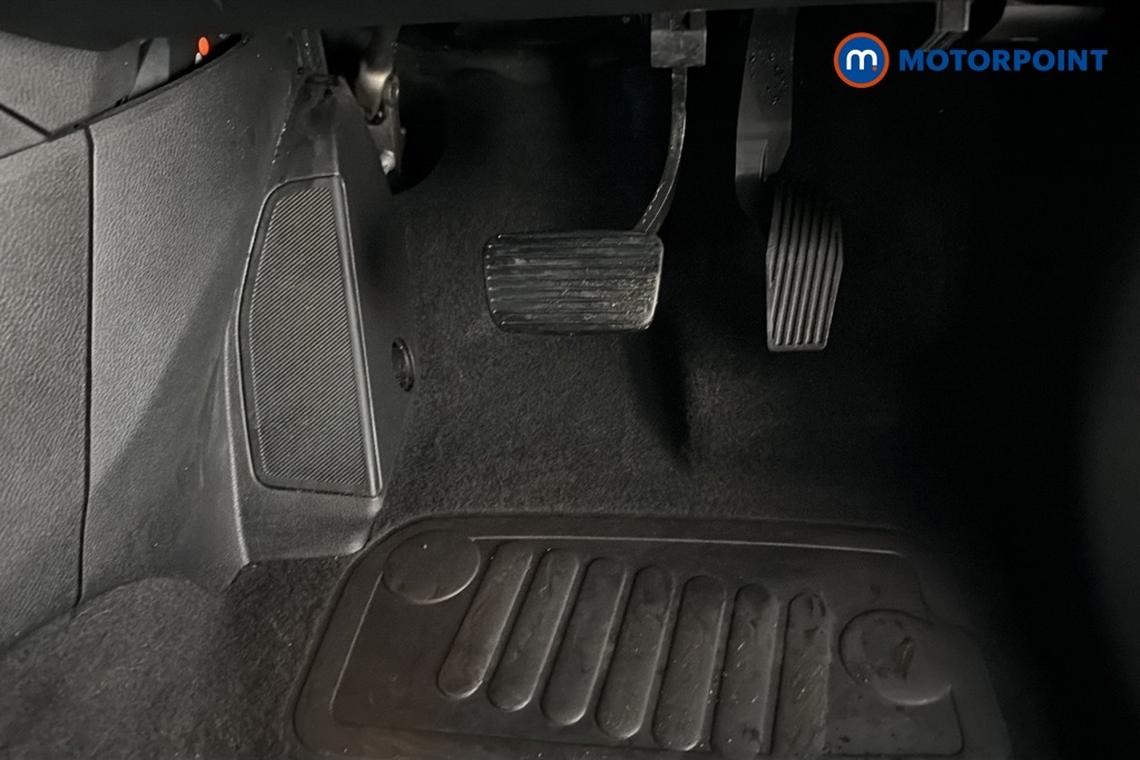 Jeep Compass 1.5 T4 E-torque Black #24