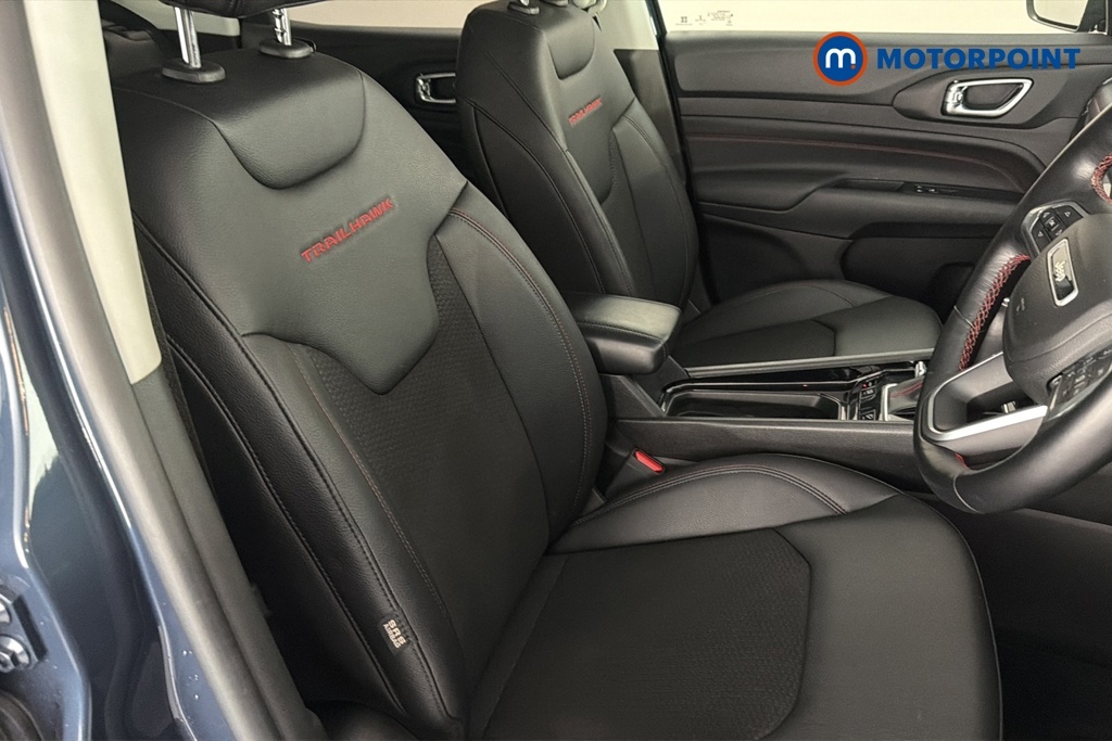 Jeep Compass 1.5 T4 E-torque Black #23
