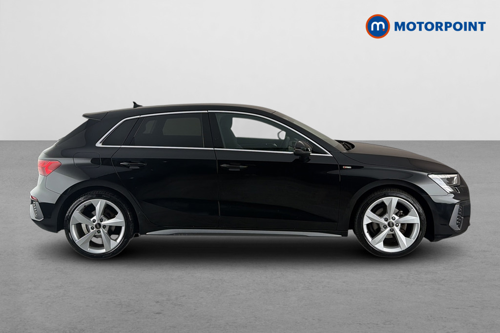 Audi A3 30 Tfsi S Line S Tronic LX23UAZ Black #4