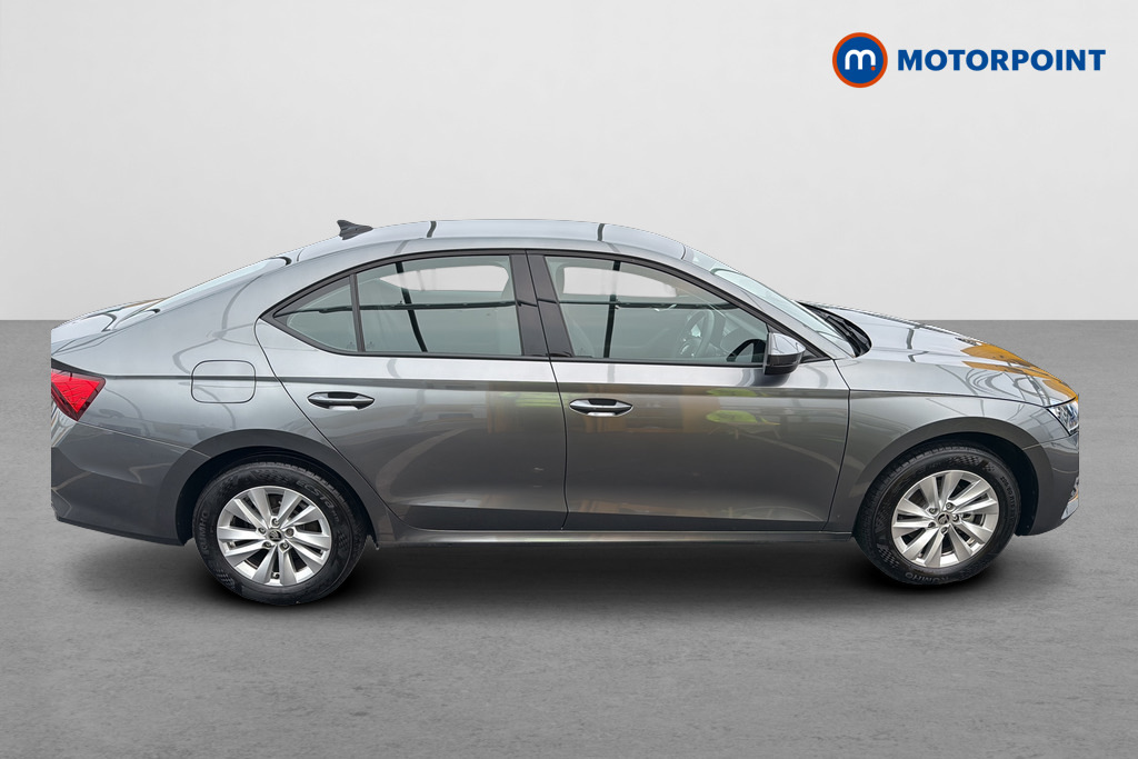 Skoda Octavia 1.5 Tsi Se Technology Grey #3