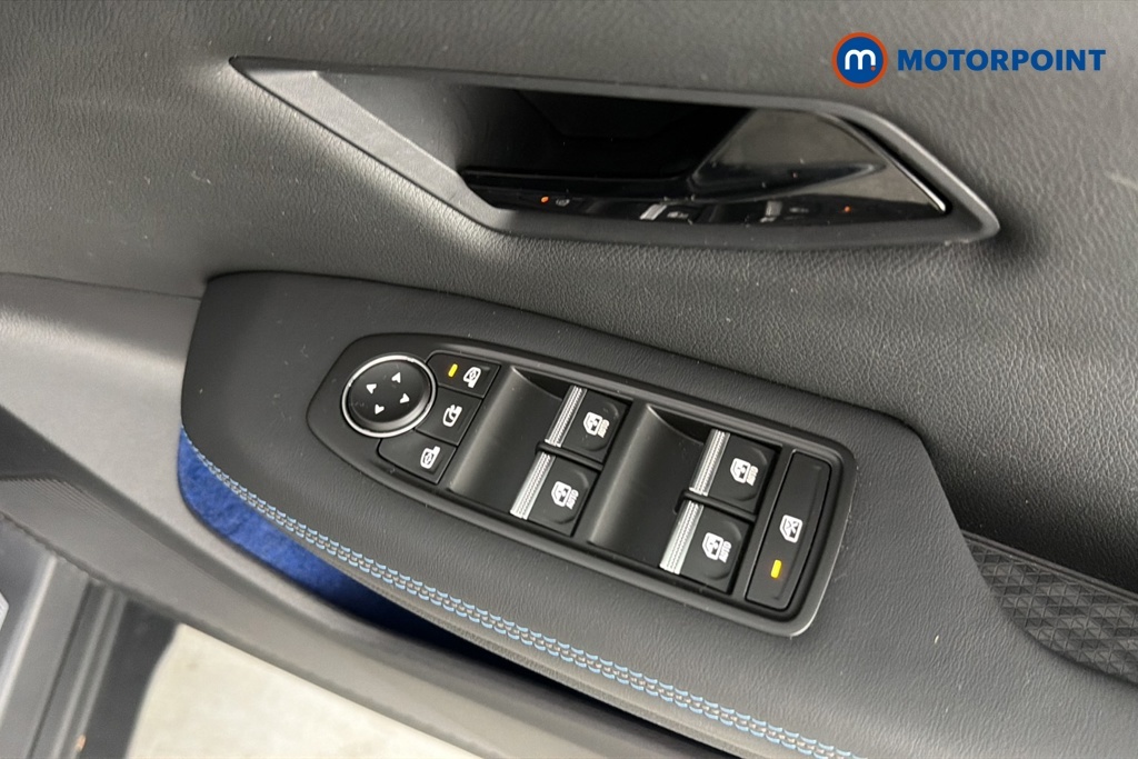 Renault Scenic Techno White #22
