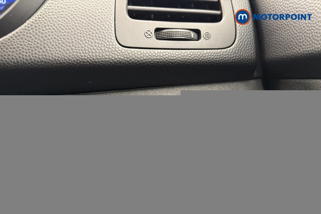 Hyundai Ix20 1.6 Premium Nav Red #13