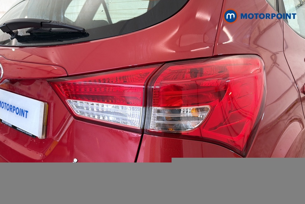 Hyundai Ix20 1.6 Premium Nav Red #19