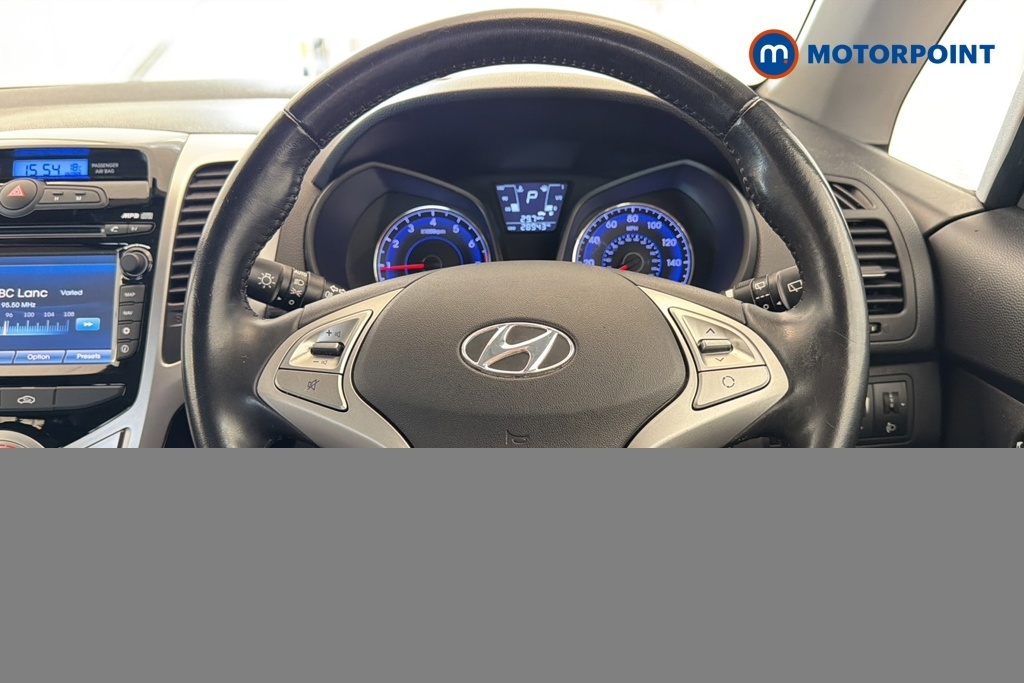 Hyundai Ix20 1.6 Premium Nav Red #8
