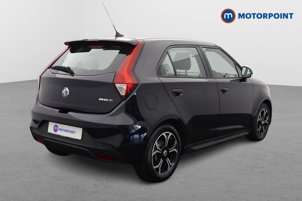 MG MG3  White #7