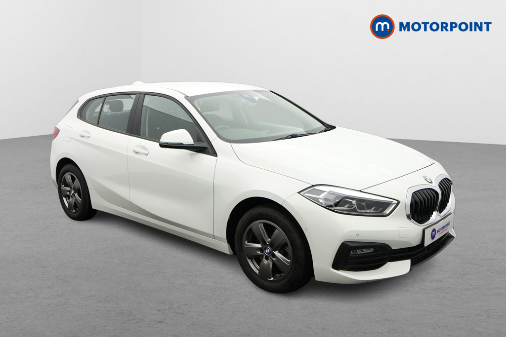 BMW 1 Series 118I 136 Se Step White