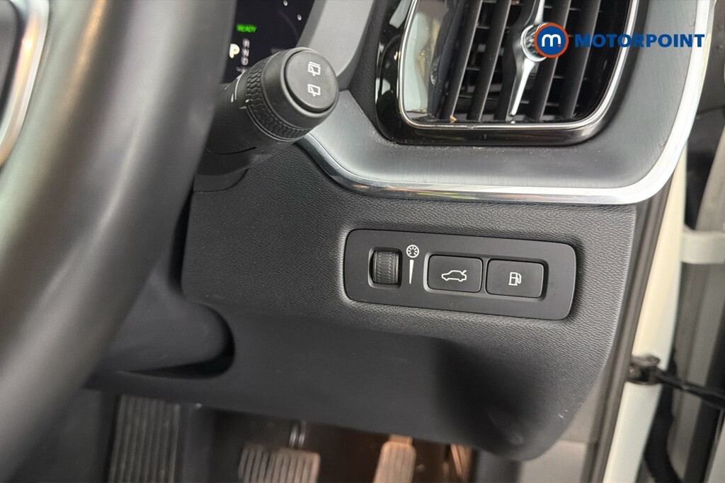 Volvo XC60 Recharge R-design Pro, T8 Sunroof, Climate Ligh Silver #22