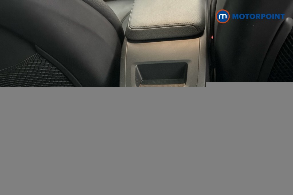 Volvo XC60 Recharge R-design Pro, T8 Sunroof, Climate Ligh Silver #33