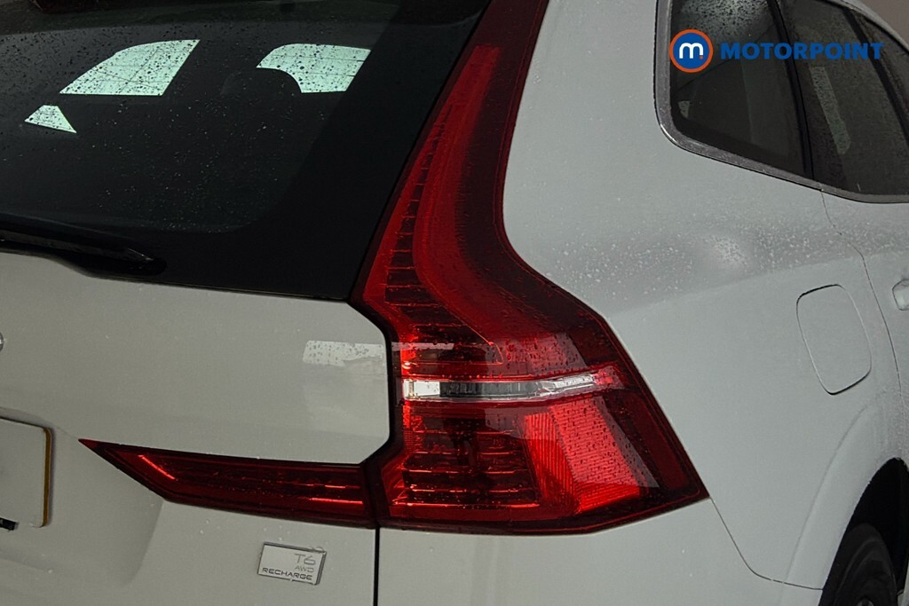 Volvo XC60 Recharge R-design Pro, T8 Sunroof, Climate Ligh Silver #40