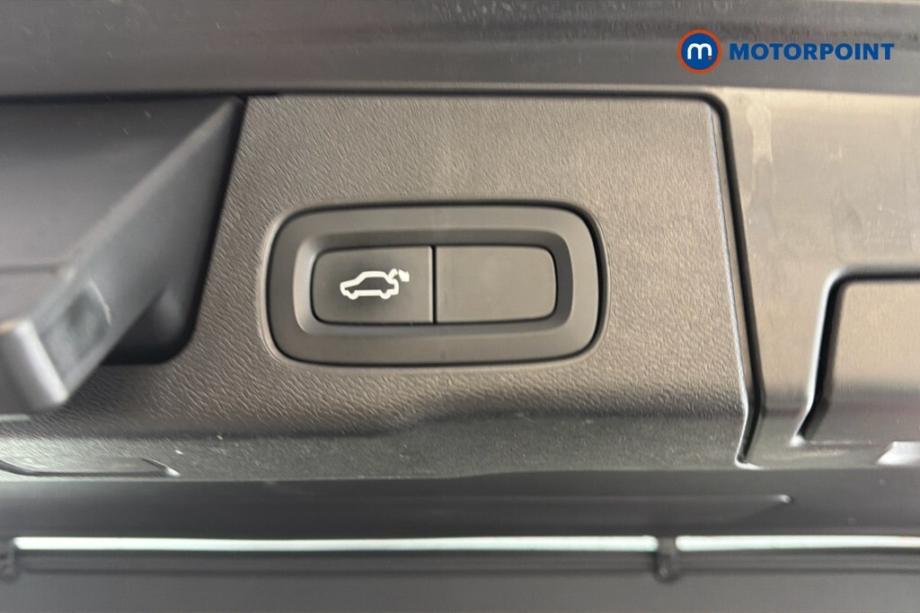 Volvo XC60 Recharge R-design Pro, T8 Sunroof, Climate Ligh Silver #37