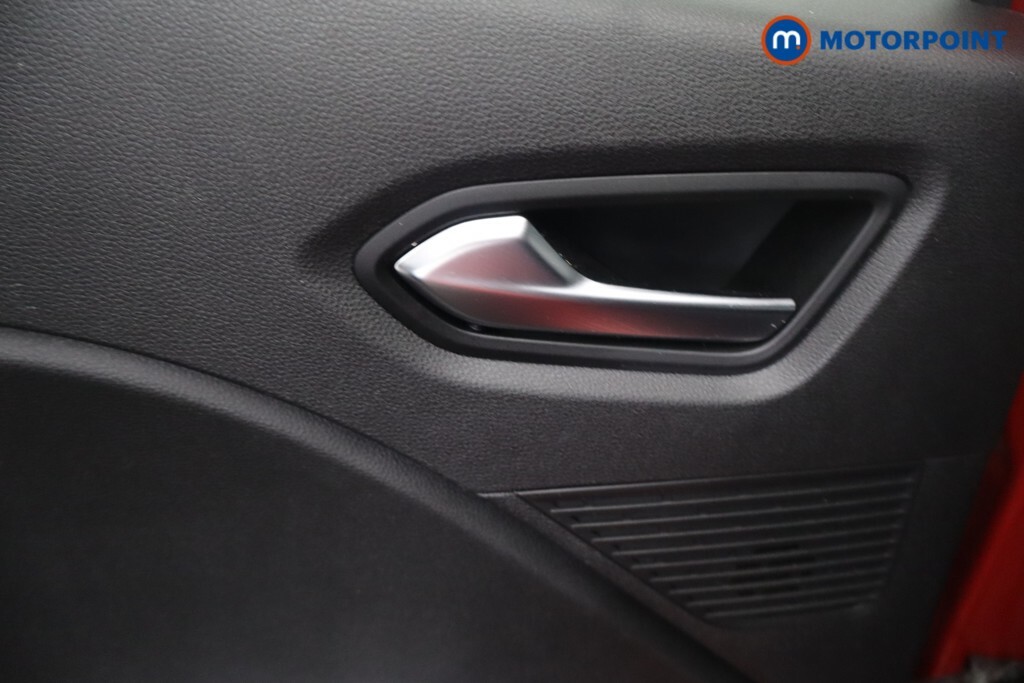 Renault Captur 1.0 Tce 90 Iconic Edition Red #40