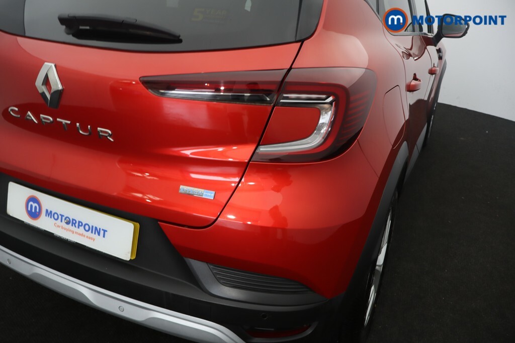 Renault Captur 1.0 Tce 90 Iconic Edition Red #34